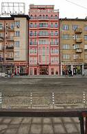 Central Plaza Hotel