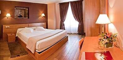 Hotel O Desvío