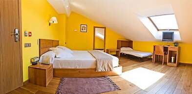 Hotel O Desvío