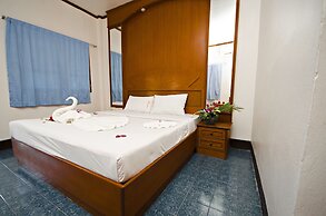 Diamond Cave Resort