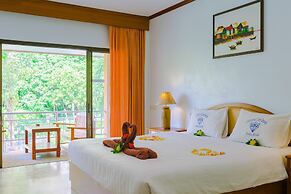 Diamond Cave Resort