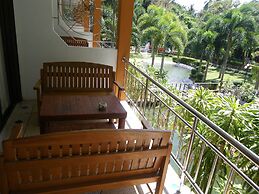 Diamond Cave Resort