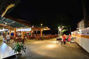 Diamond Cave Resort