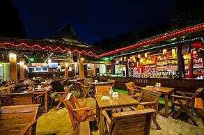Diamond Cave Resort
