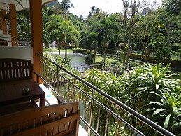 Diamond Cave Resort
