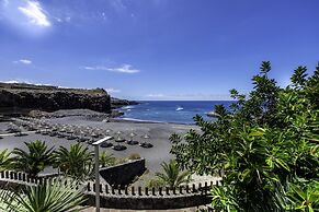 Atlantic Holiday Hotel