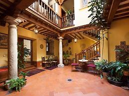 LUX San Miguel
