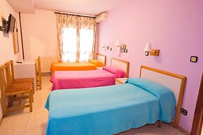 Hostal Lizana 2
