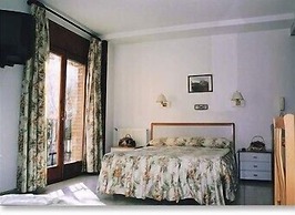 Hostal Lizana 2