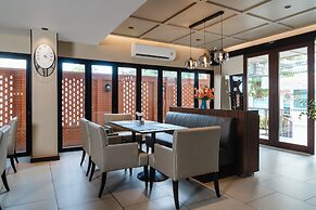 The Dawin Hotel