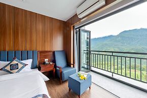 Bamboo Sapa Hotel