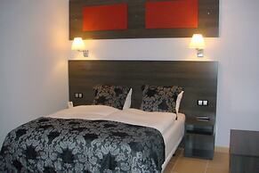 Casablanca Suites