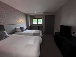 Richmond Park Hotel