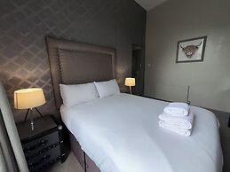 Richmond Park Hotel