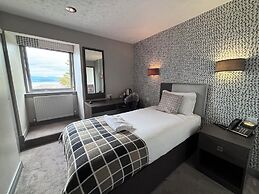 Richmond Park Hotel