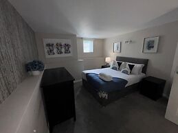 Richmond Park Hotel