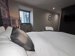 Richmond Park Hotel
