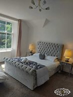 Royal Marine Hotel