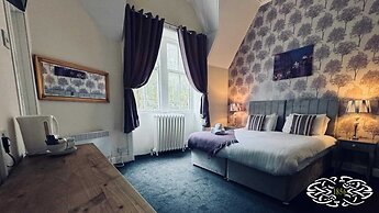 Royal Marine Hotel
