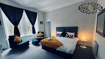 Royal Marine Hotel