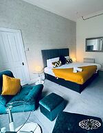 Royal Marine Hotel