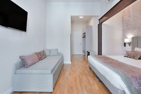 Hotel Cosmos
