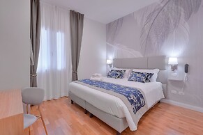 Hotel Cosmos