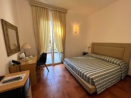 Hotel Clelia Logis
