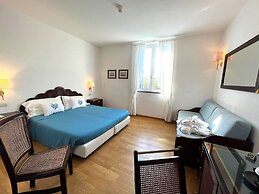 Hotel Clelia Logis