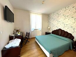 Hotel Clelia Logis
