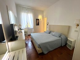Hotel Clelia Logis