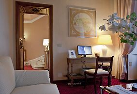 Aldrovandi Residence City Suites