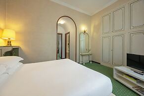 Aldrovandi Residence City Suites