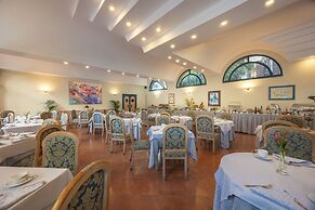 Aldrovandi Residence City Suites