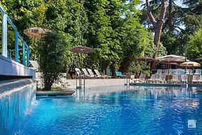 Aldrovandi Residence City Suites