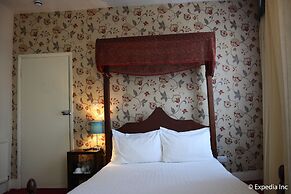 Islington Inn