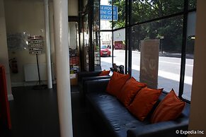 Islington Inn
