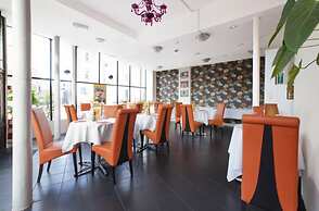 Islington Inn