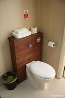Islington Inn