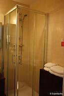 Islington Inn