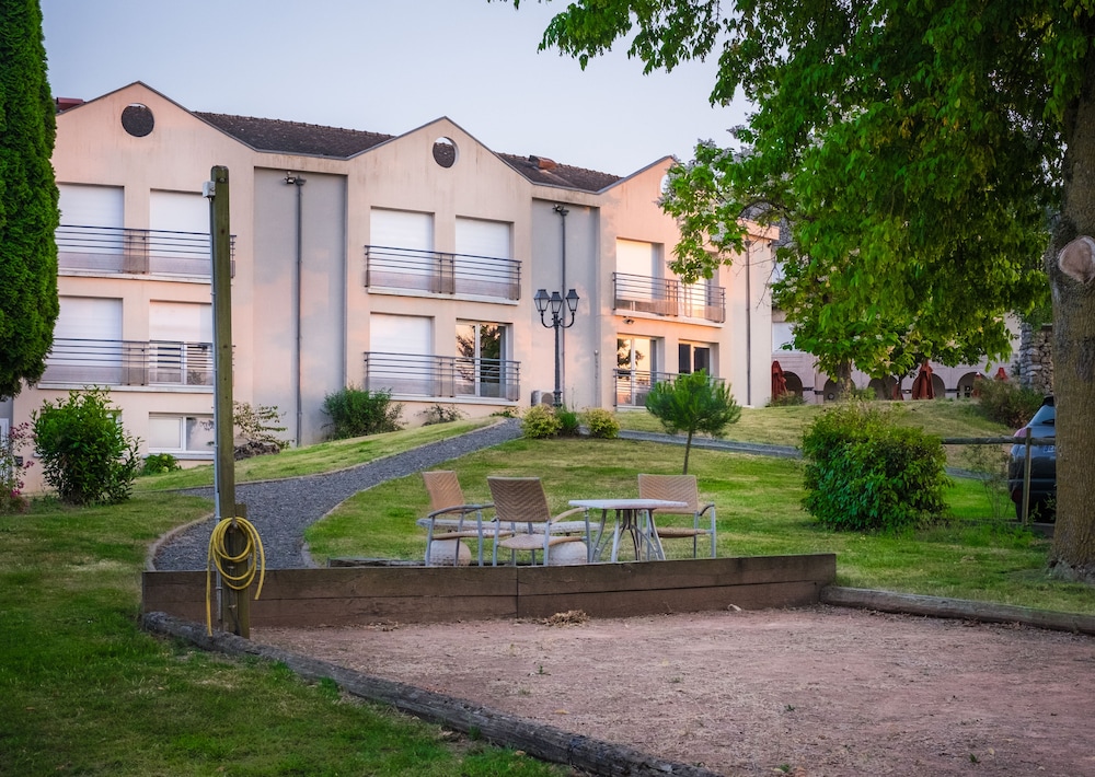 Logis Hôtel & Restaurant L’Ermitage