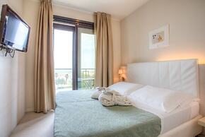 Ferretti Beach Hotel