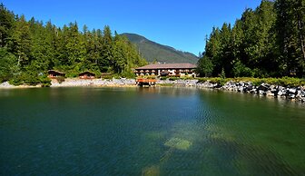 Eagle Nook Resort