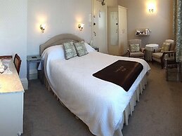 Chudleigh Hotel