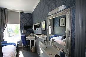 Clifton Guest House