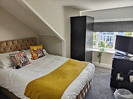 Clifton Guest House
