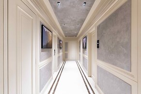 Grand Residency Hotel & Serviced Apartments