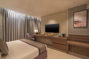 Grand Residency Hotel & Serviced Apartments
