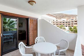 Paloma Beach Apartments