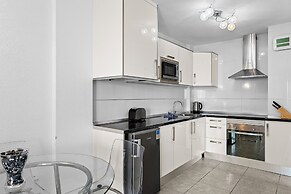 Paloma Beach Apartments